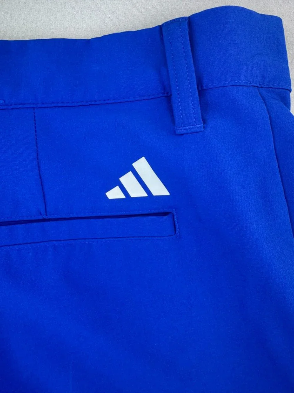 Adidas Men's 36 Blue Golf Athletic Sports Casual City Tournament Logo Brunch
